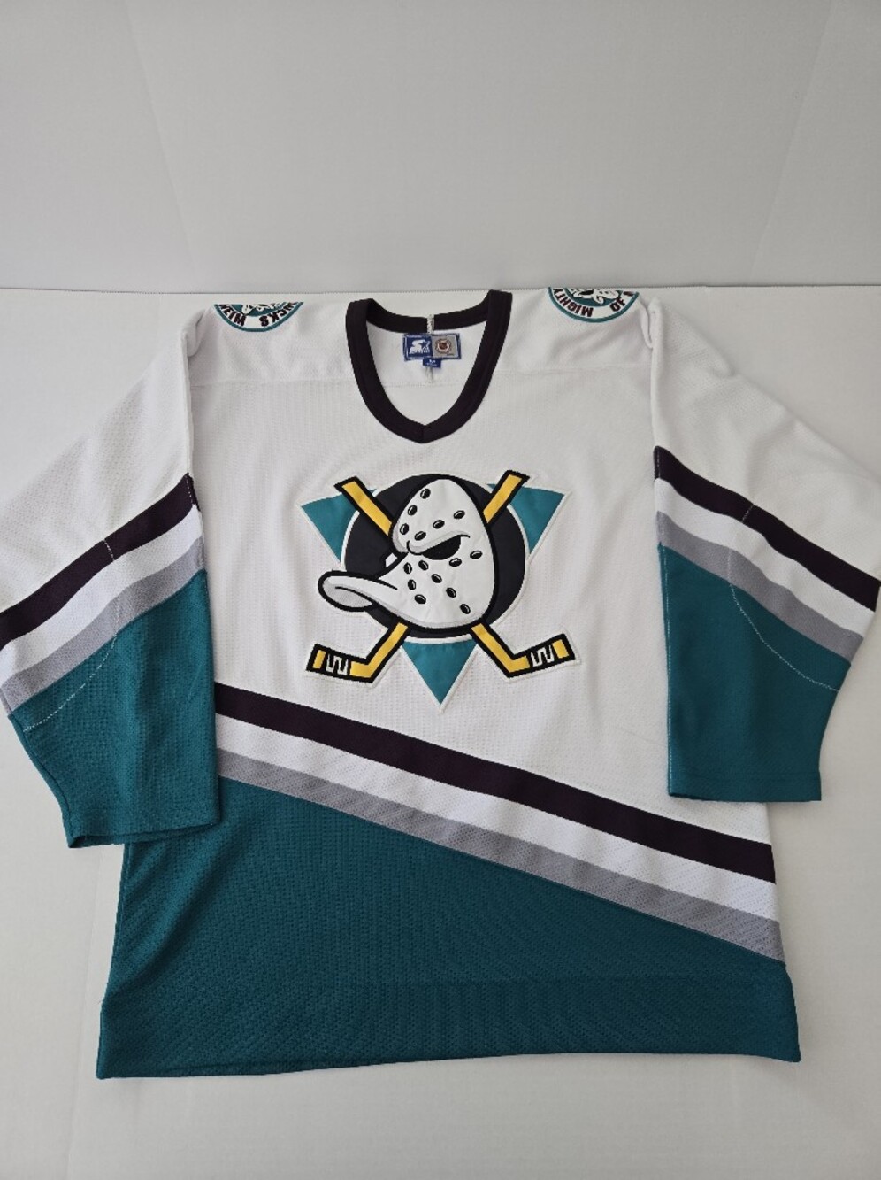 VTG 1990s Anaheim Mighty Ducks STARTER White & Teal Hockey Jersey